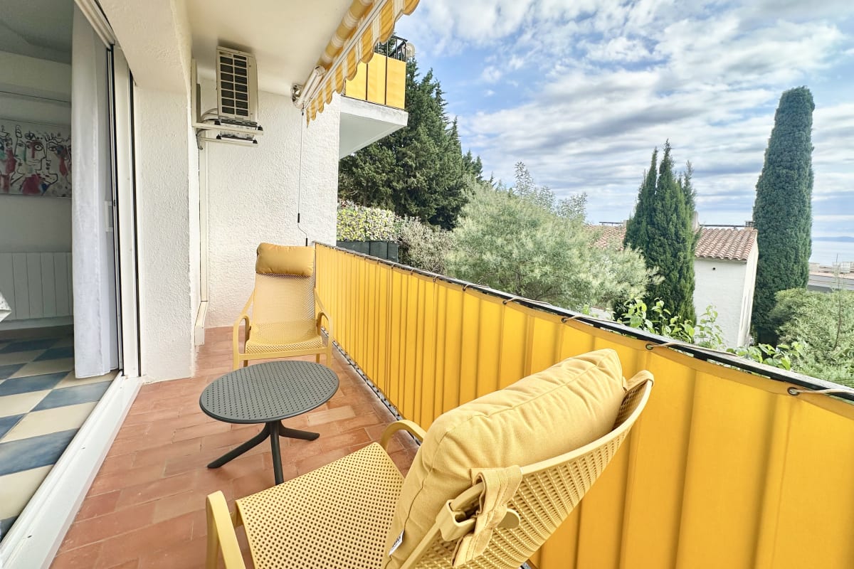 Apartamento a 50 m de la playa con vistas al mar – Canyelles Petites — 3