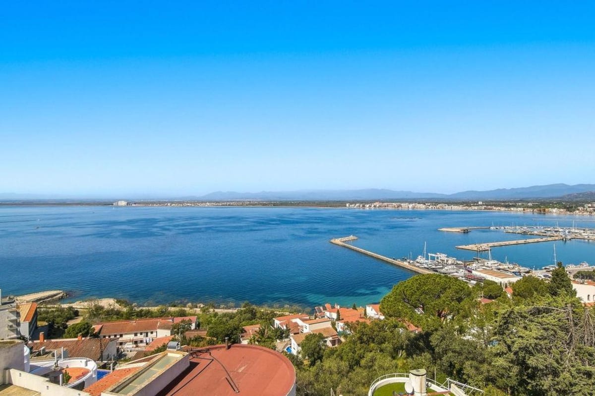 Casa con piscina con vistas panorámicas a la bahía de roses  — 44