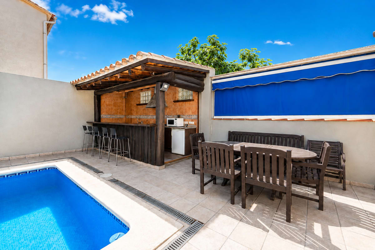 Casa con piscina en Empuriabrava — 7