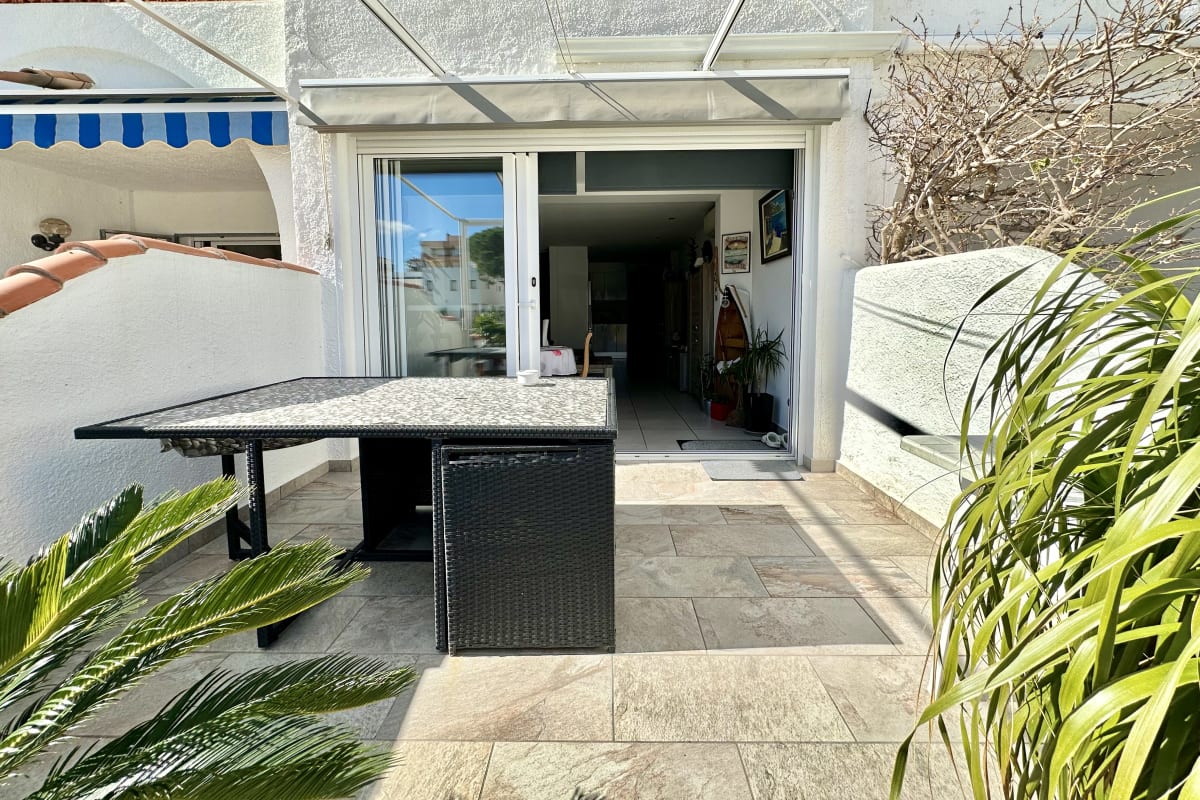Casa con amarre privado y garaje en Santa Margarita — 12
