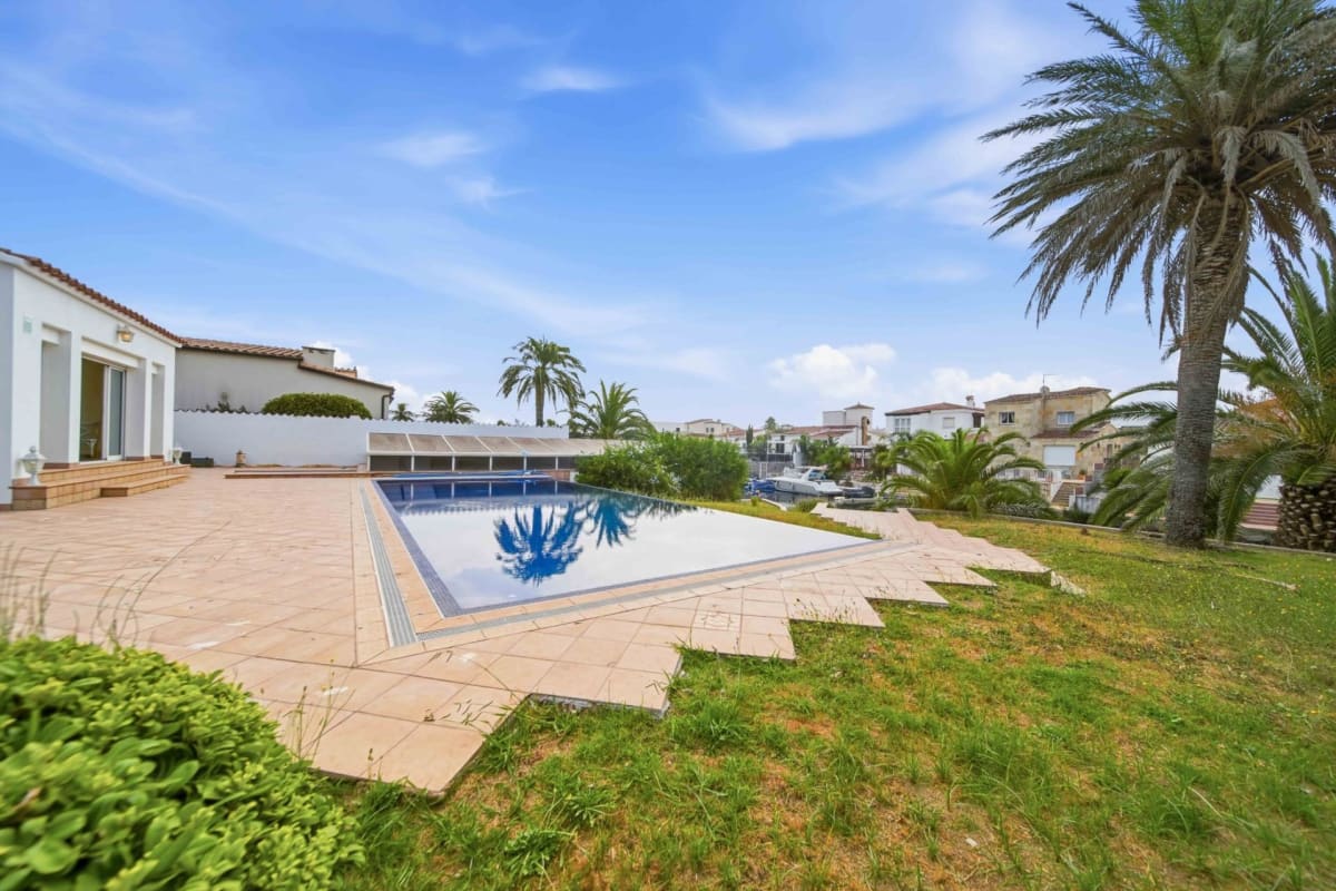 Espectacular casa o chalet con amarre privado — 17