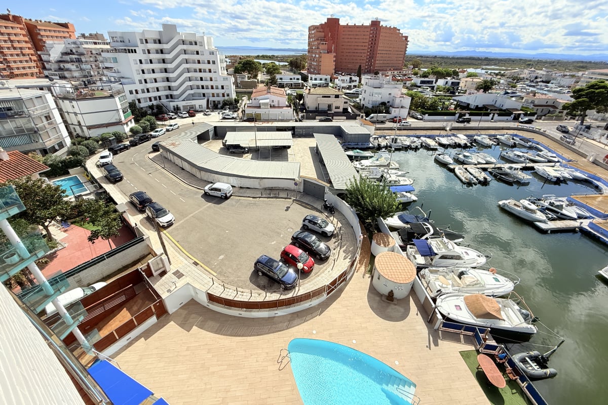 Espectacular apartamento con piscina en Santa Margarita — 12