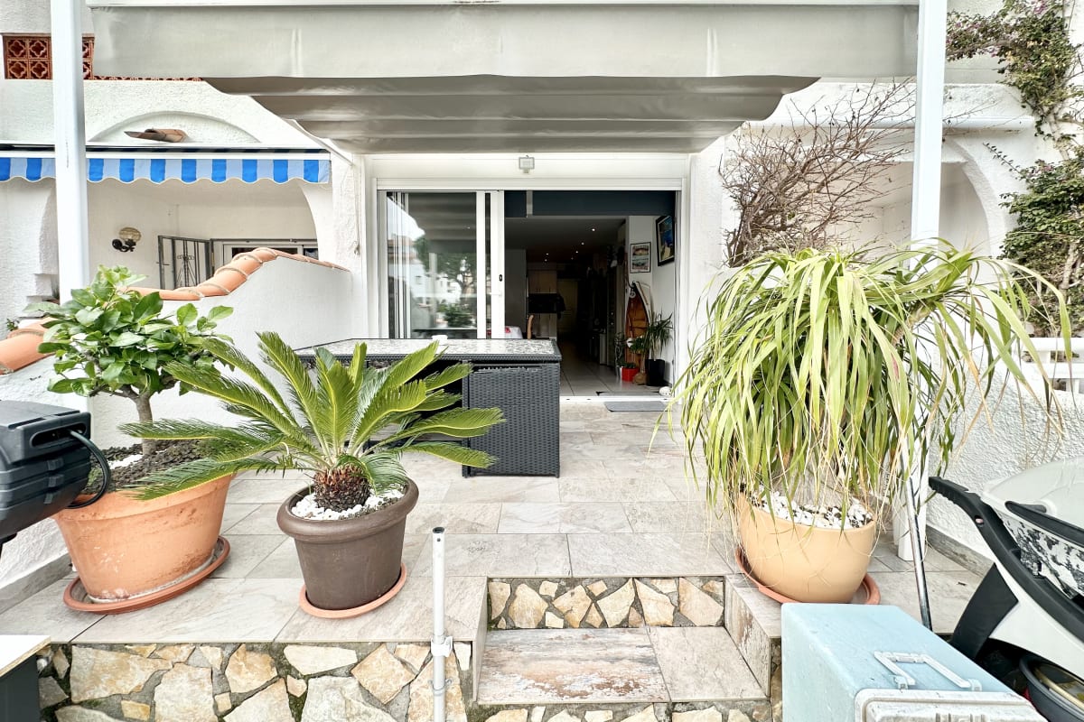 Casa con amarre privado y garaje en Santa Margarita — 16