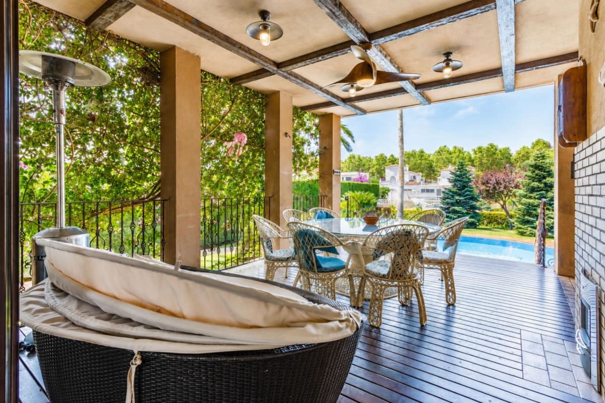 Impresionante casa en Empuriabrava con amarre de 24m — 10