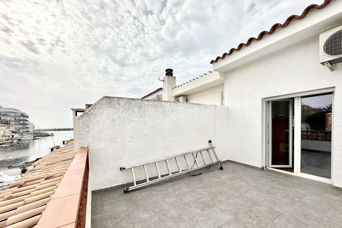 Casa con amarre privado y garaje en Santa Margarita — 29