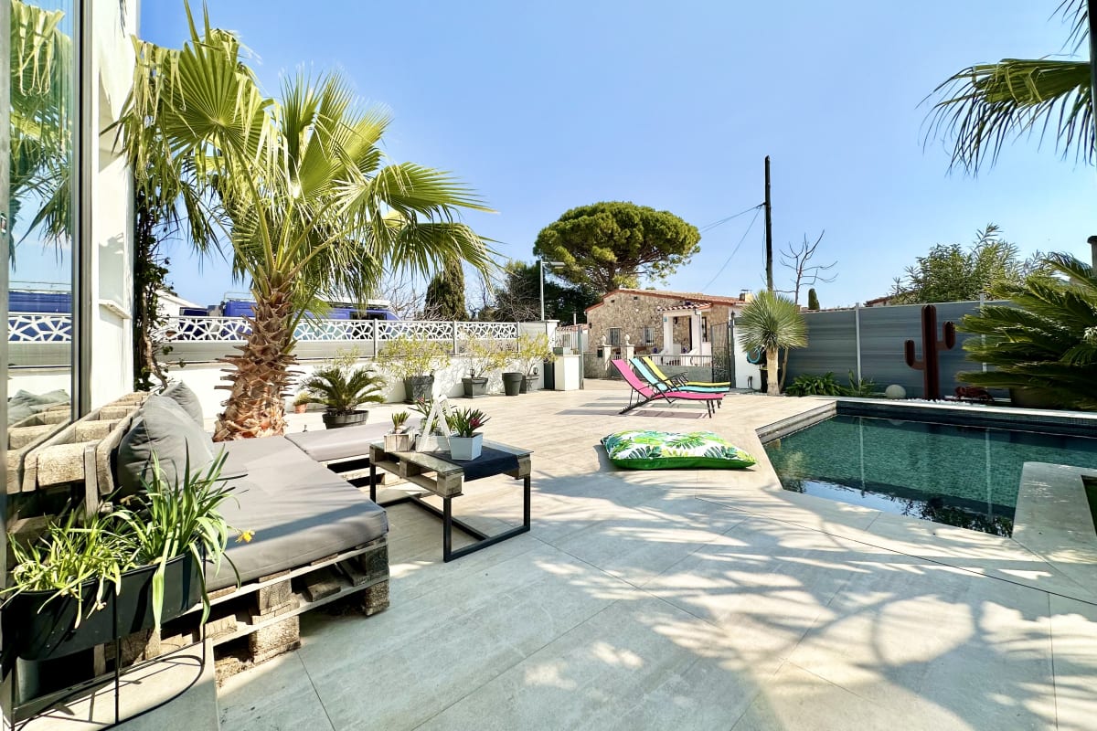 Espectacular casa con piscina en el centro de Empuriabrava — 4