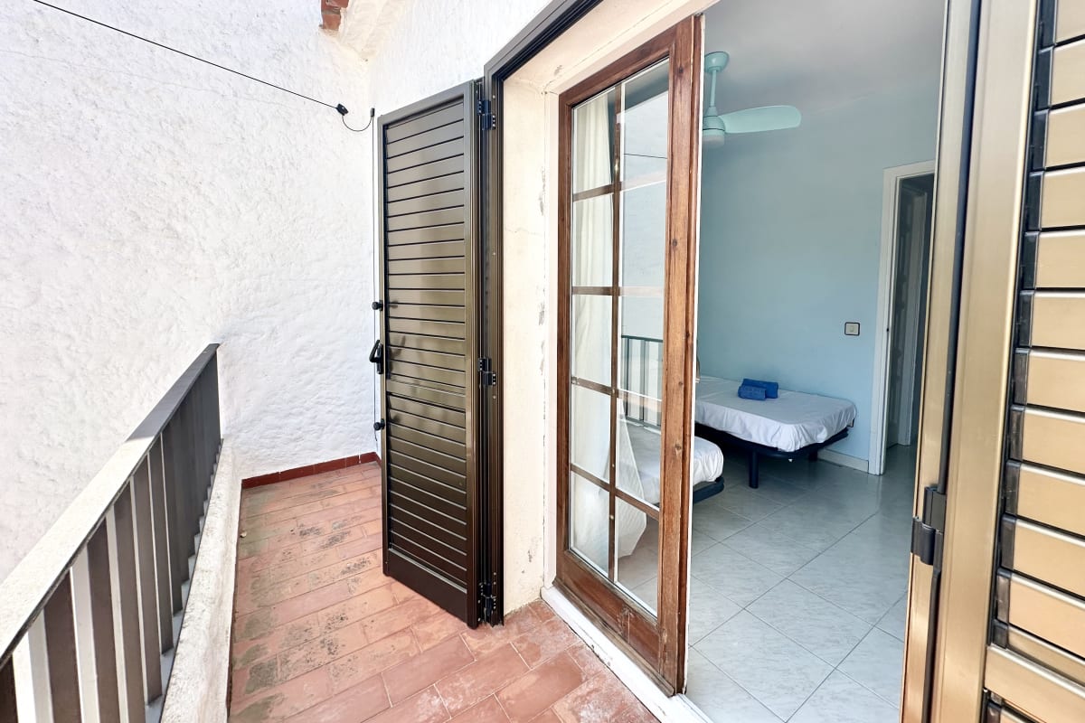 Casa con licencia turistica y piscina — 48