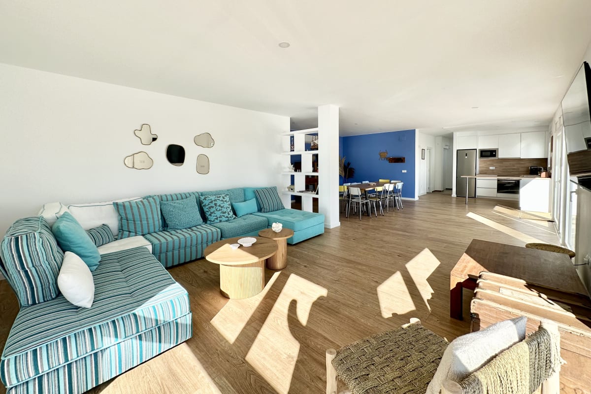 Espectacular villa en Canyelles con vistas al mar — 20