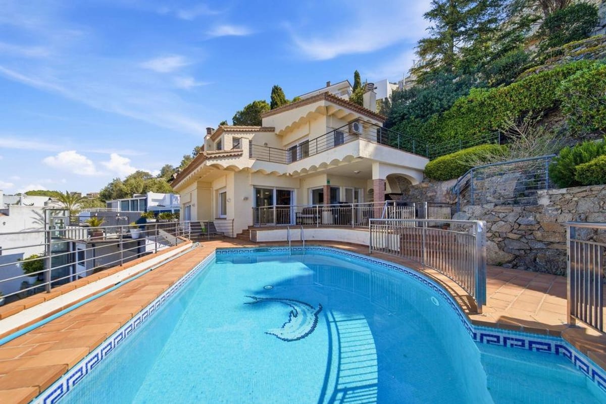 Casa con piscina con vistas panorámicas a la bahía de roses  — 52