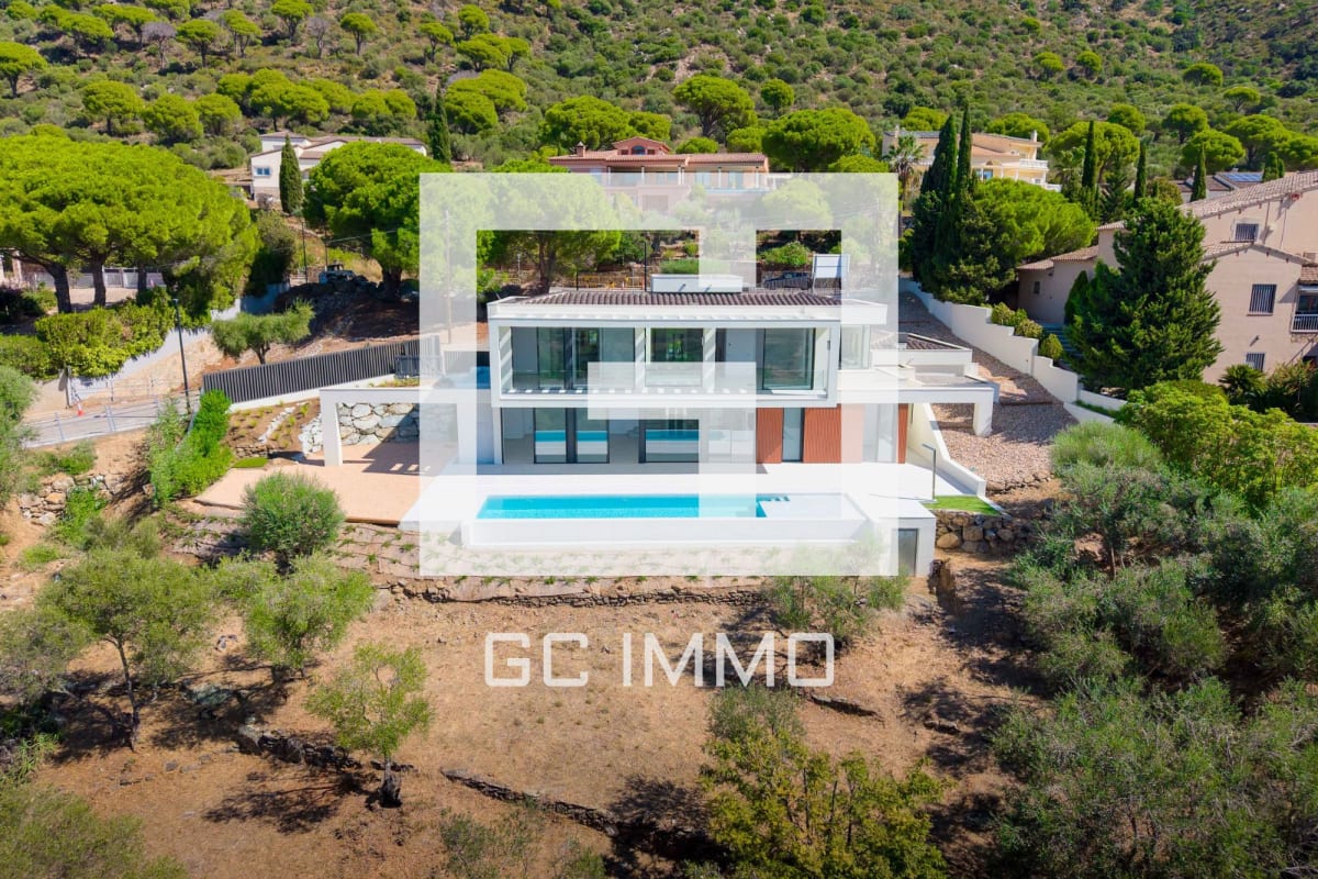Espectacular casa en Pau  — 1