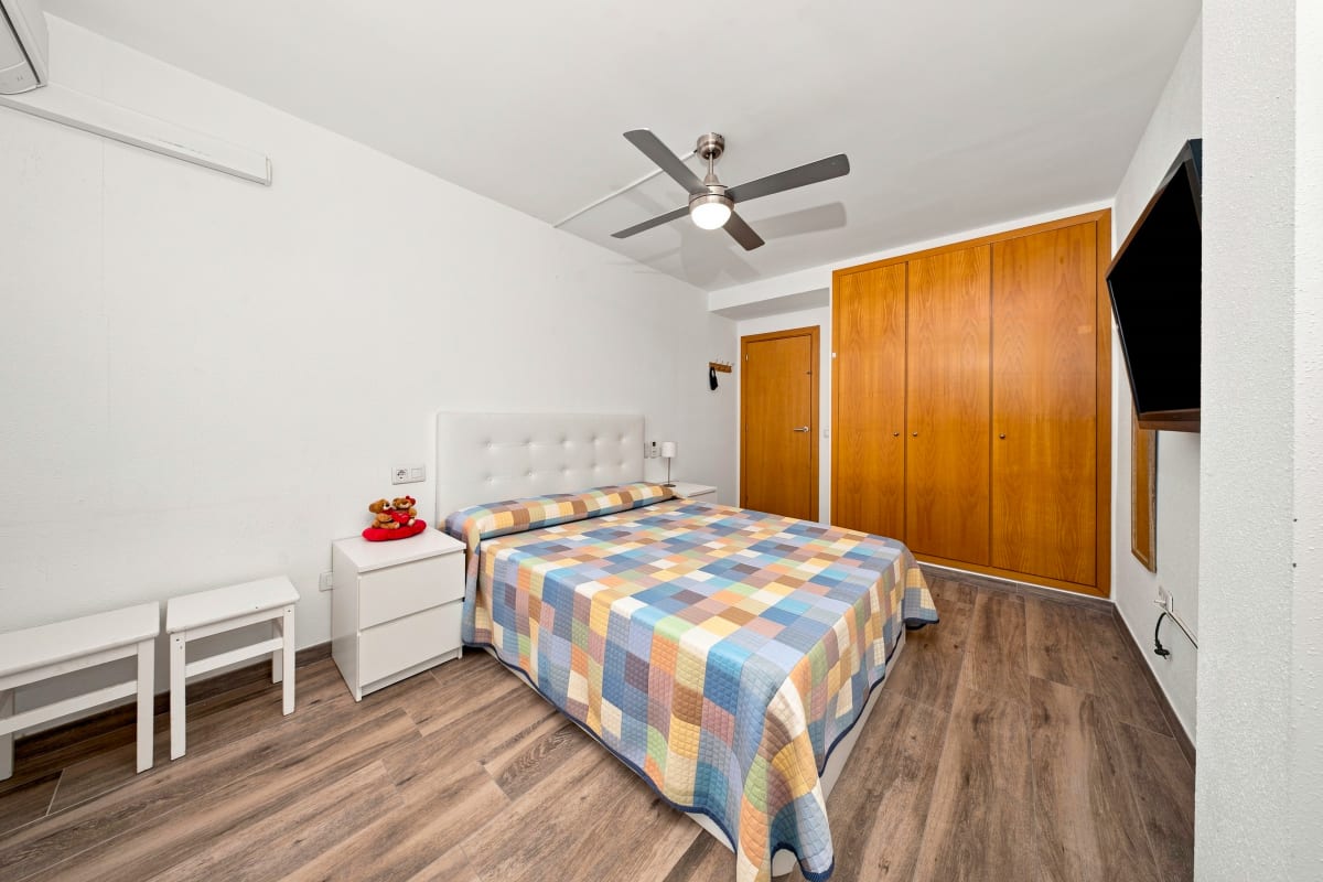 Espectacular ático en venta en Port Canigó — 19