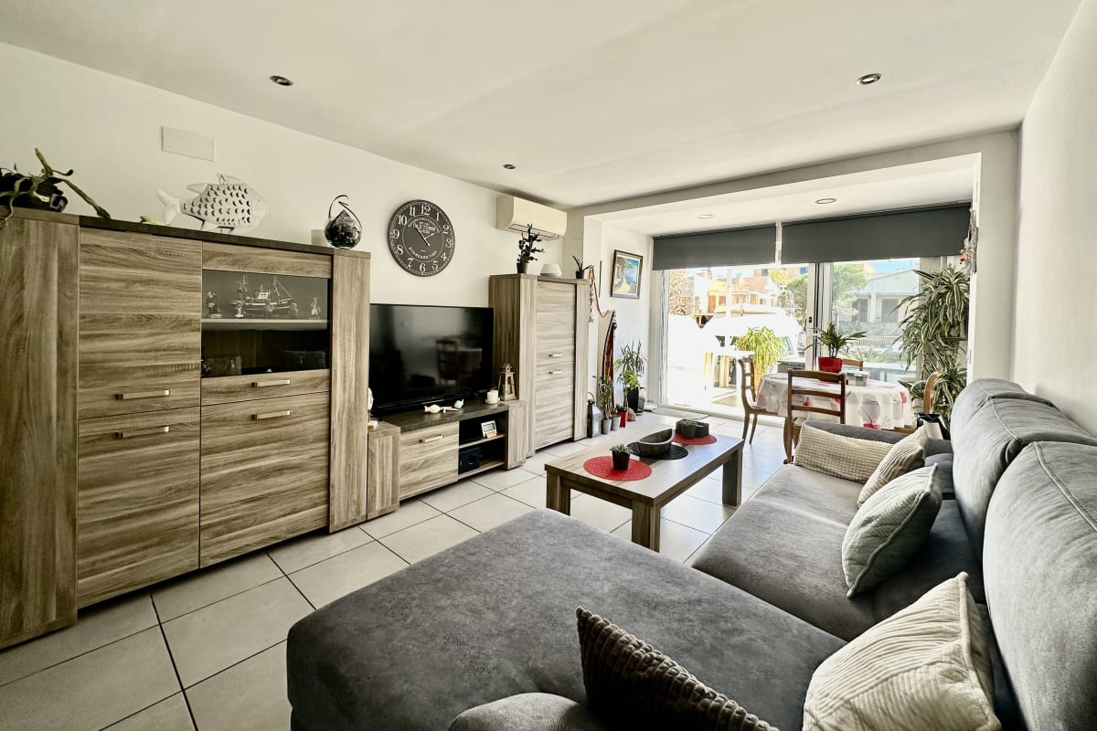 Casa con amarre privado y garaje en Santa Margarita — 24