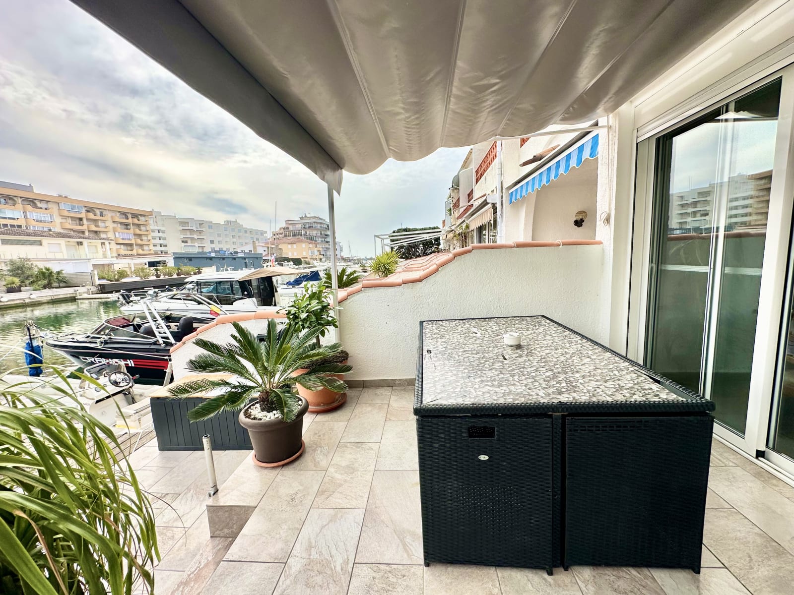 Casa con amarre privado y garaje en Santa Margarita — 8