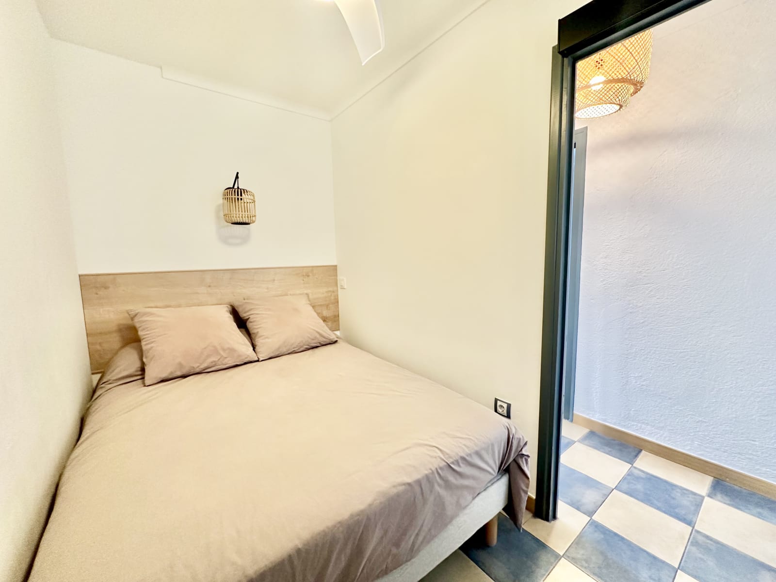 Apartamento a 50 m de la playa con vistas al mar – Canyelles Petites — 16