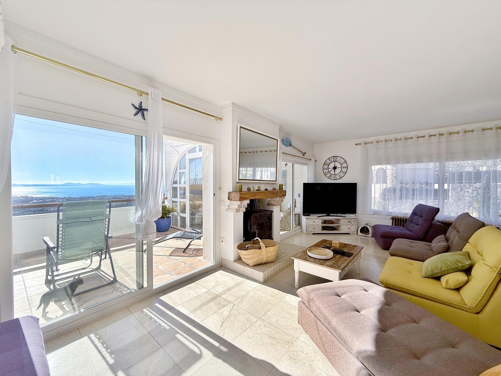 Villa con espectaculares vistas a la bahía de Roses y piscina privada — 11