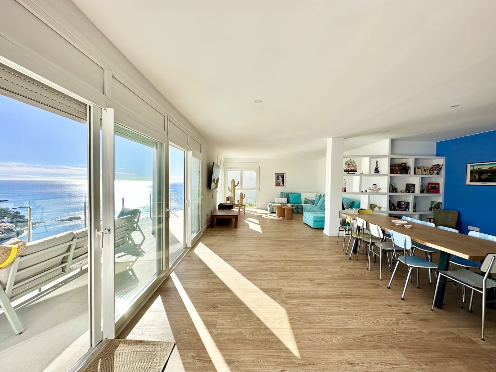 Espectacular villa en Canyelles con vistas al mar — 15