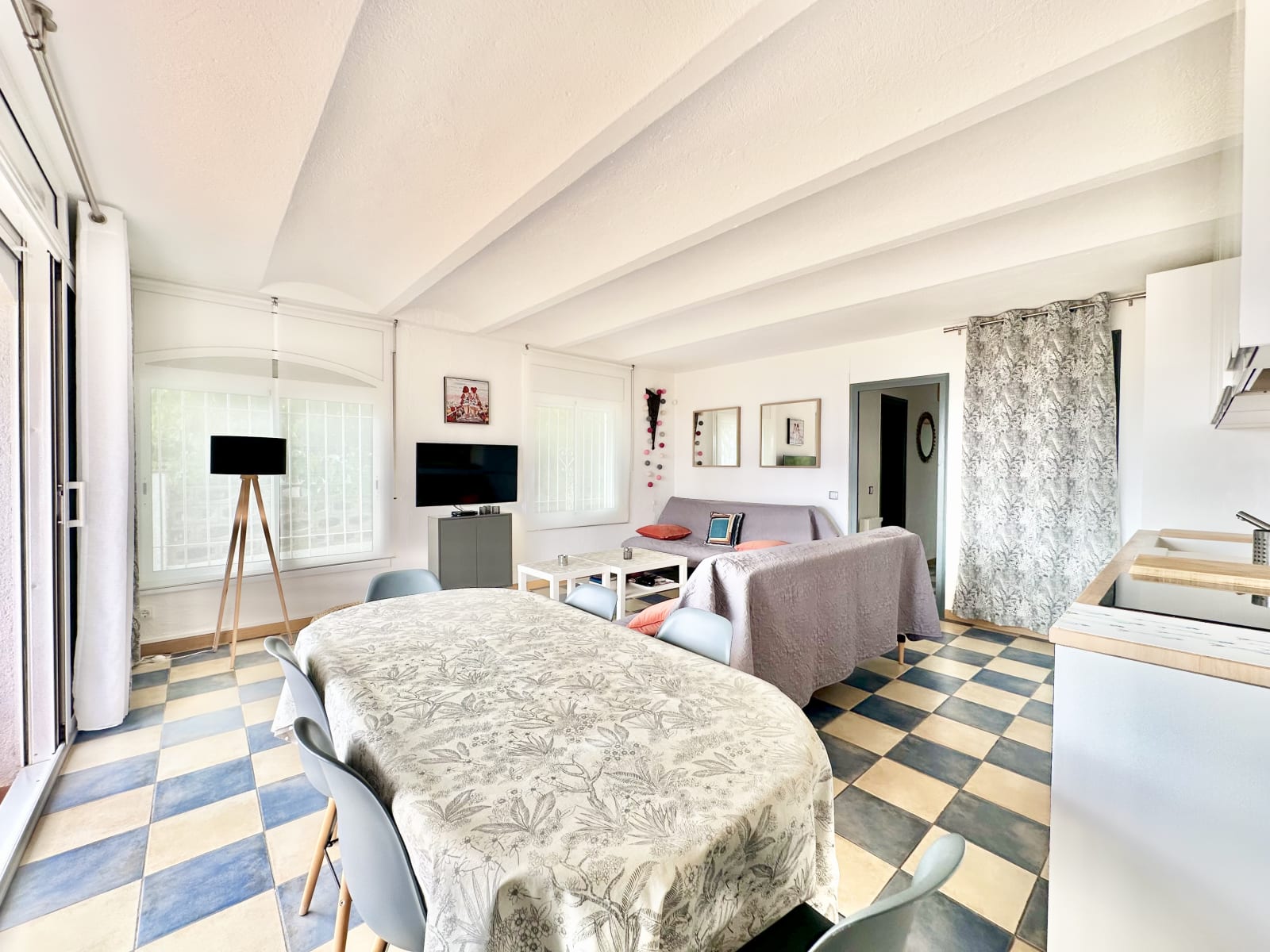 Apartamento a 50 m de la playa con vistas al mar – Canyelles Petites — 8