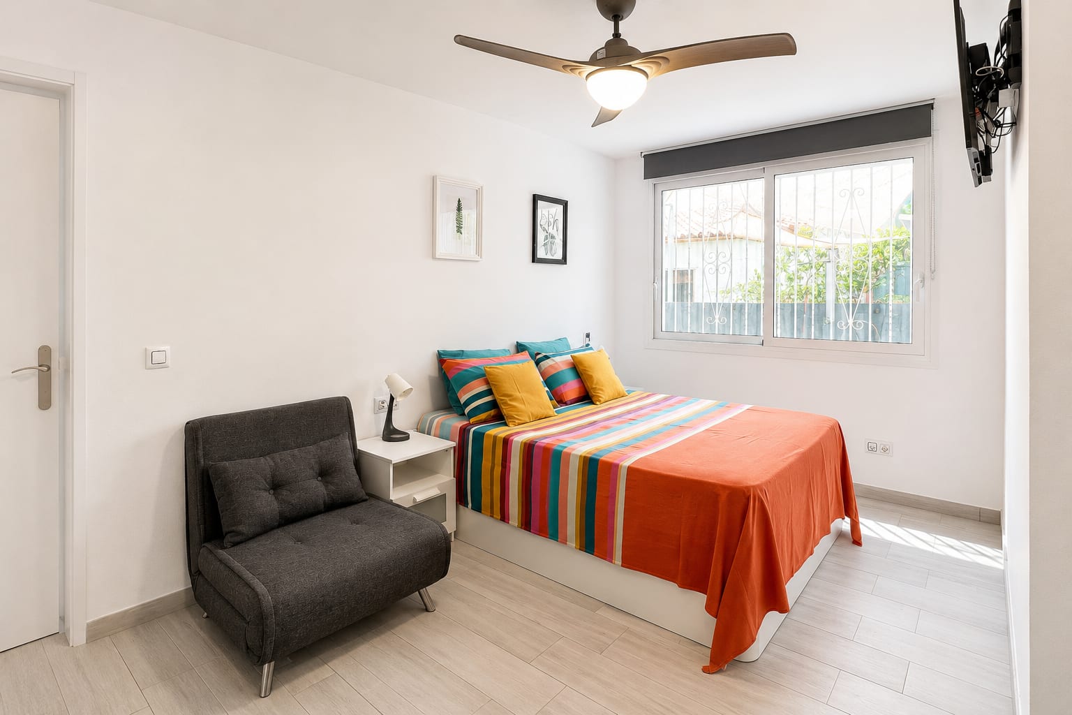 Apartamento muy amplio en Canyelles — 13