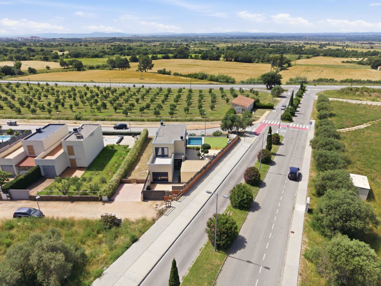 CASA CON PISCINA Y ACABADOS DE ALTA CALIDAD CON VISTAS PANORÁMICAS — 44