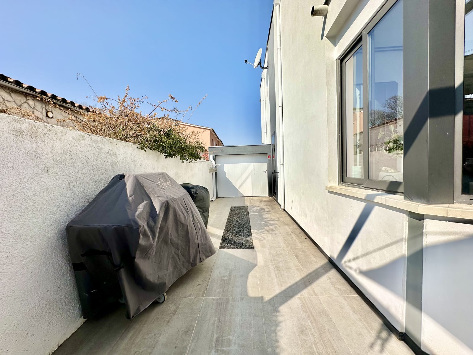 Espectacular casa con piscina en el centro de Empuriabrava — 14