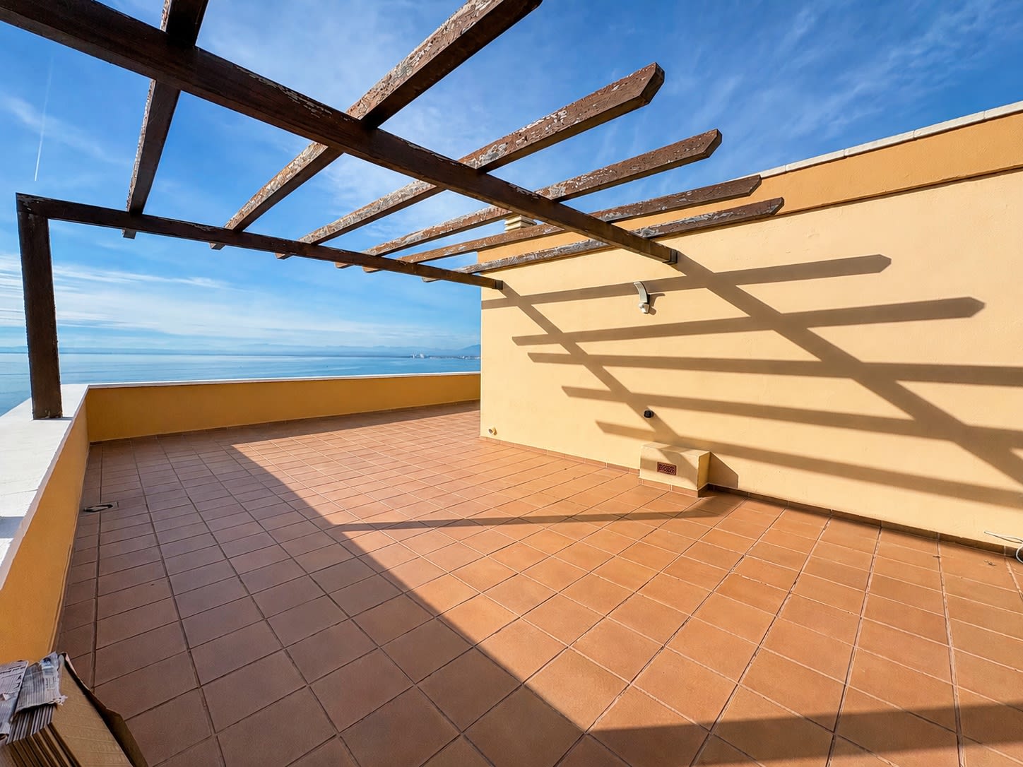 ESPECTACULAR CASA CON PISCINA I VISTA PANORAMICA A ROSES — 13