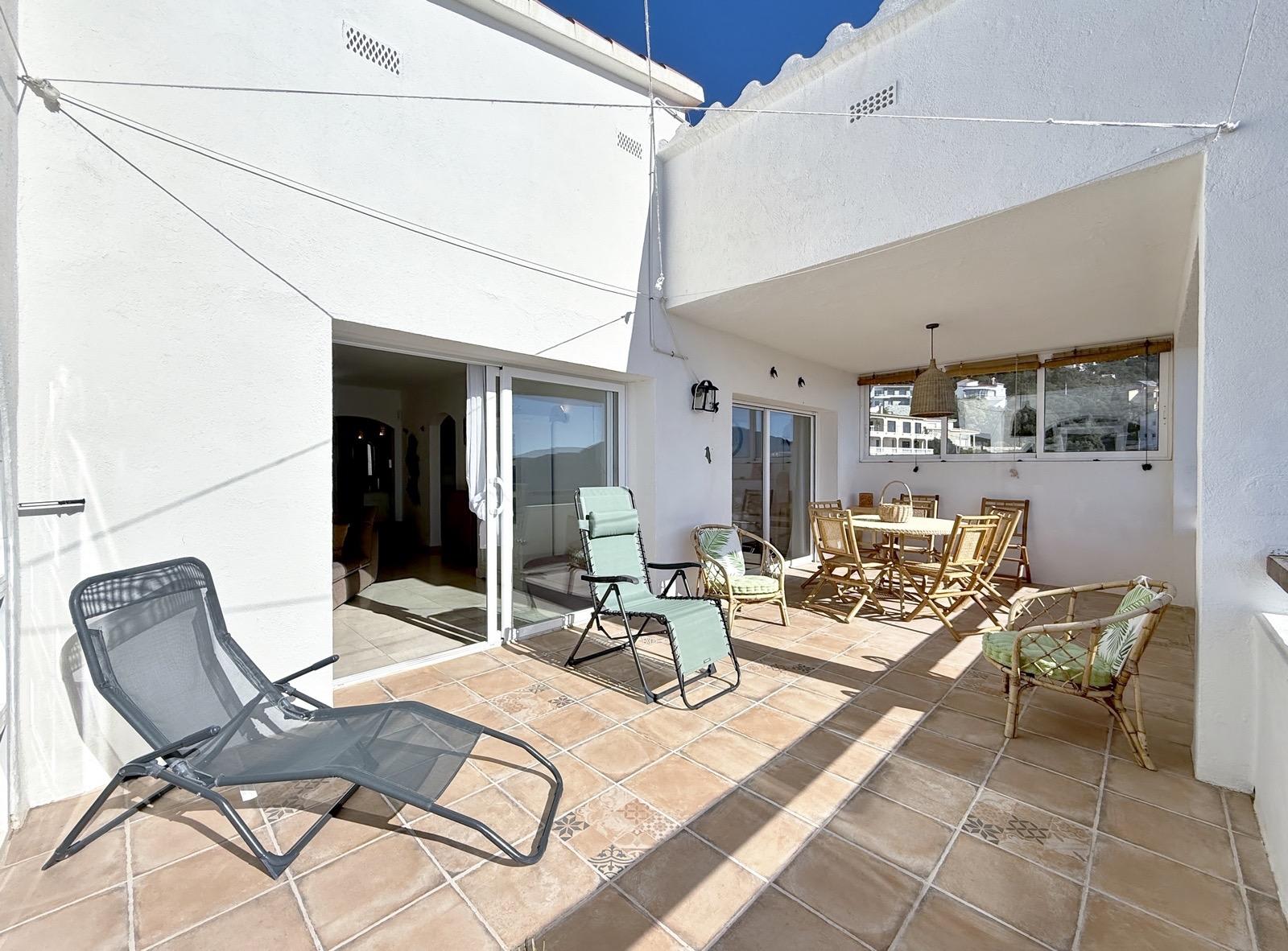 Villa con espectaculares vistas a la bahía de Roses y piscina privada — 28