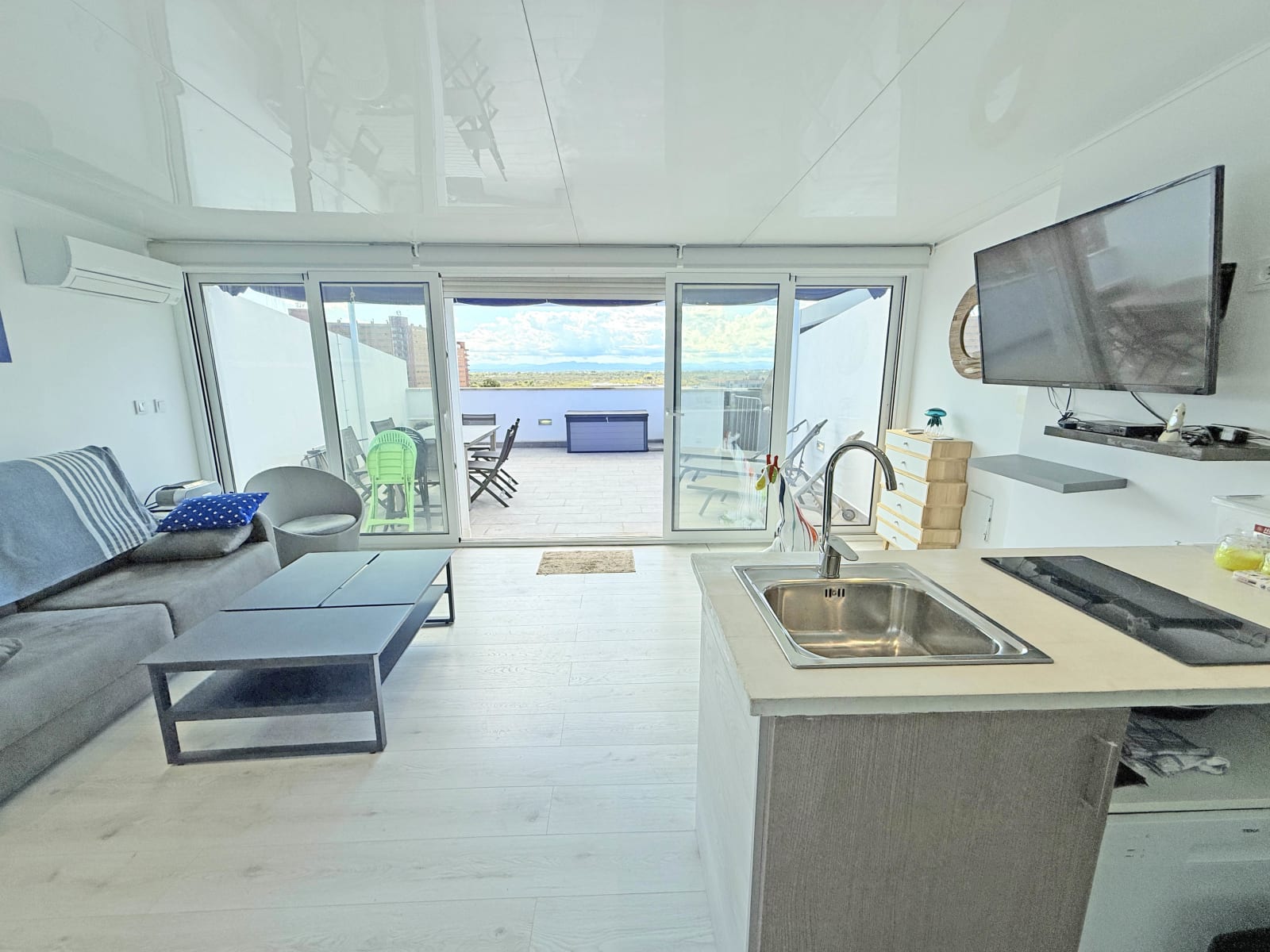 Espectacular apartamento con piscina en Santa Margarita — 23