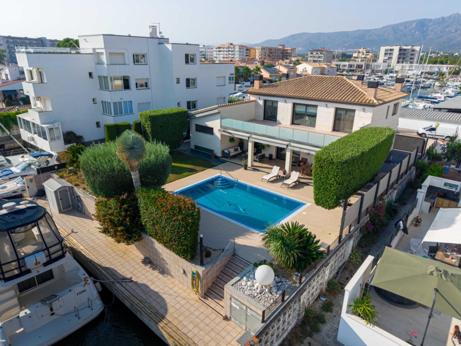 Casa moderna en Santa Margarita con 22m de amarre — 39