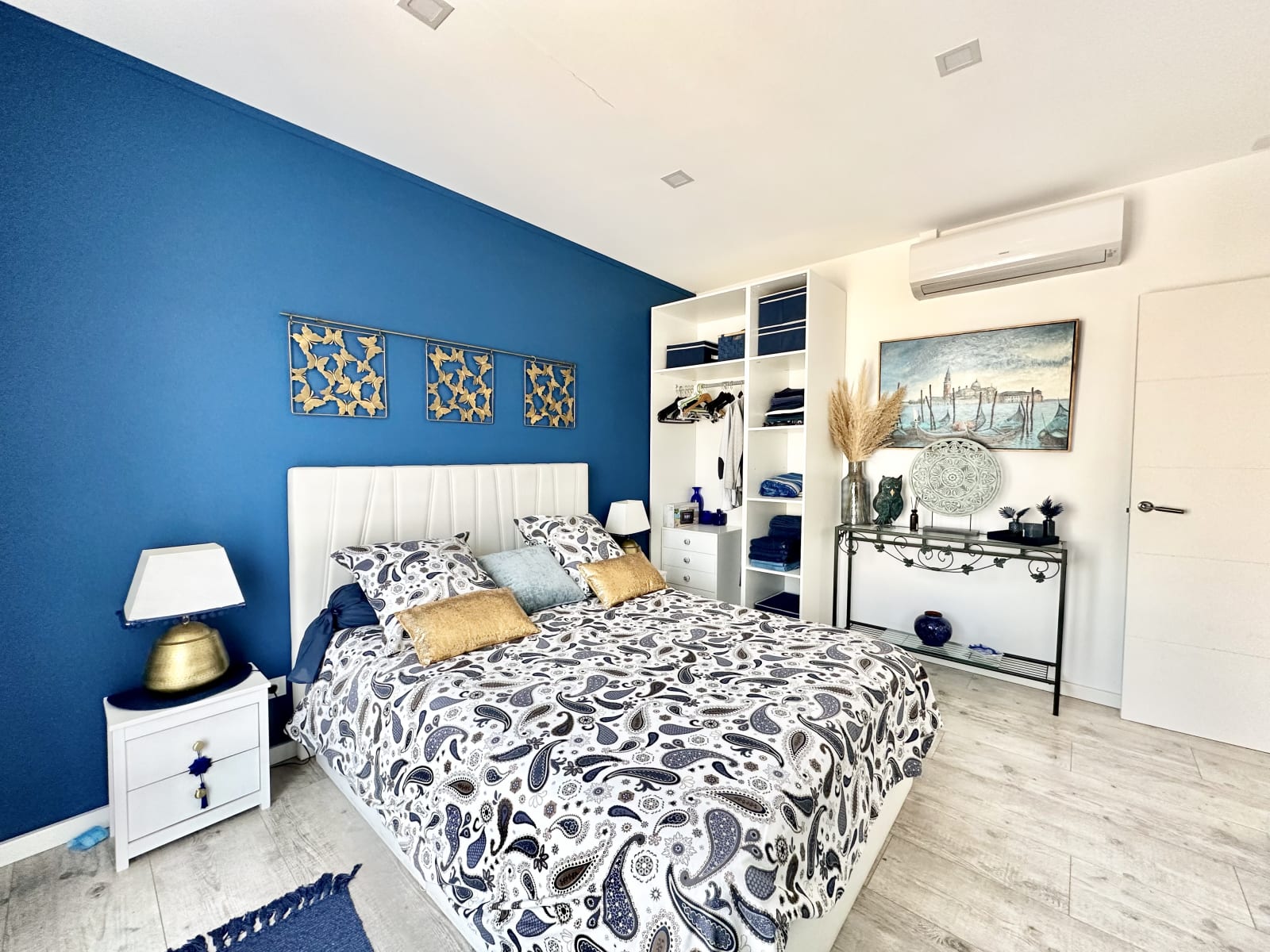 Espectacular casa con piscina en el centro de Empuriabrava — 33