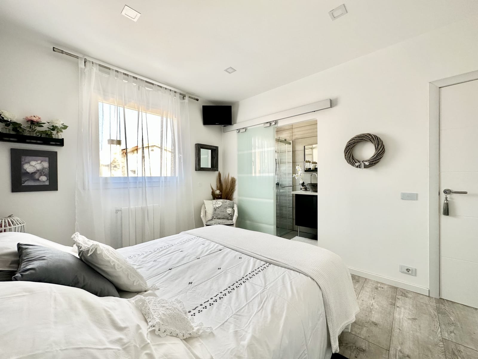 Espectacular casa con piscina en el centro de Empuriabrava — 28