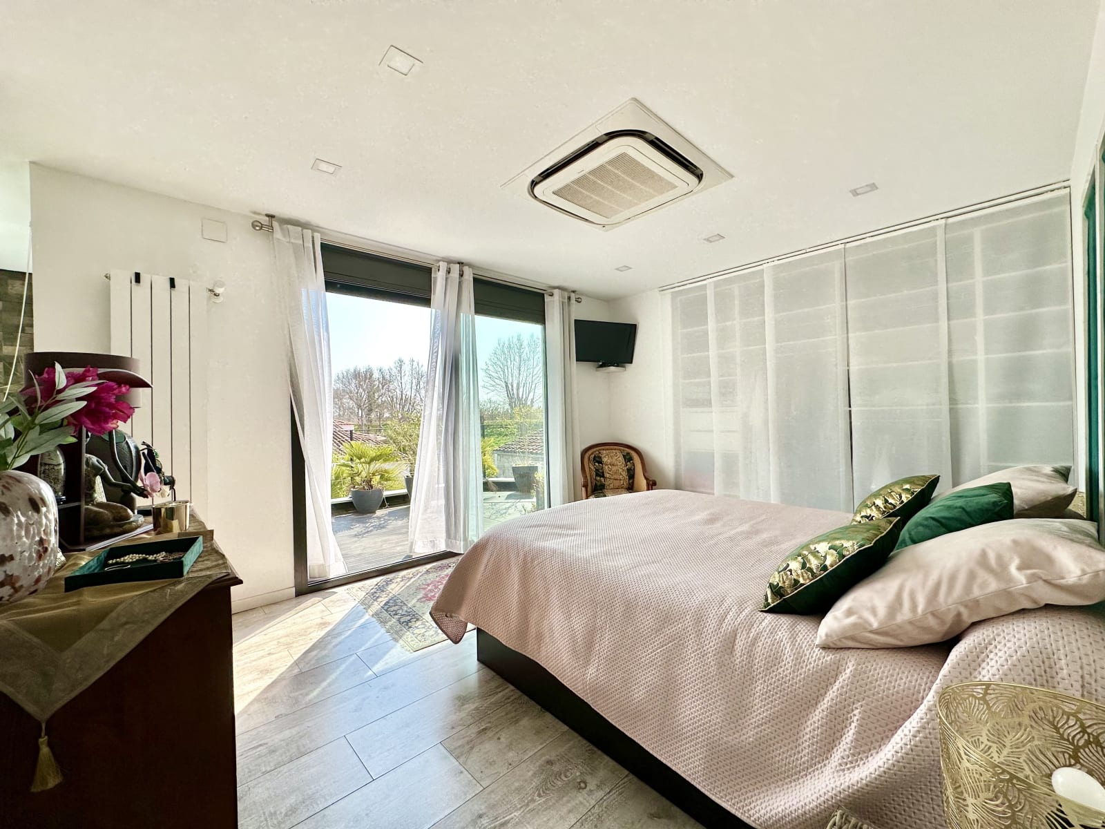 Espectacular casa con piscina en el centro de Empuriabrava — 23