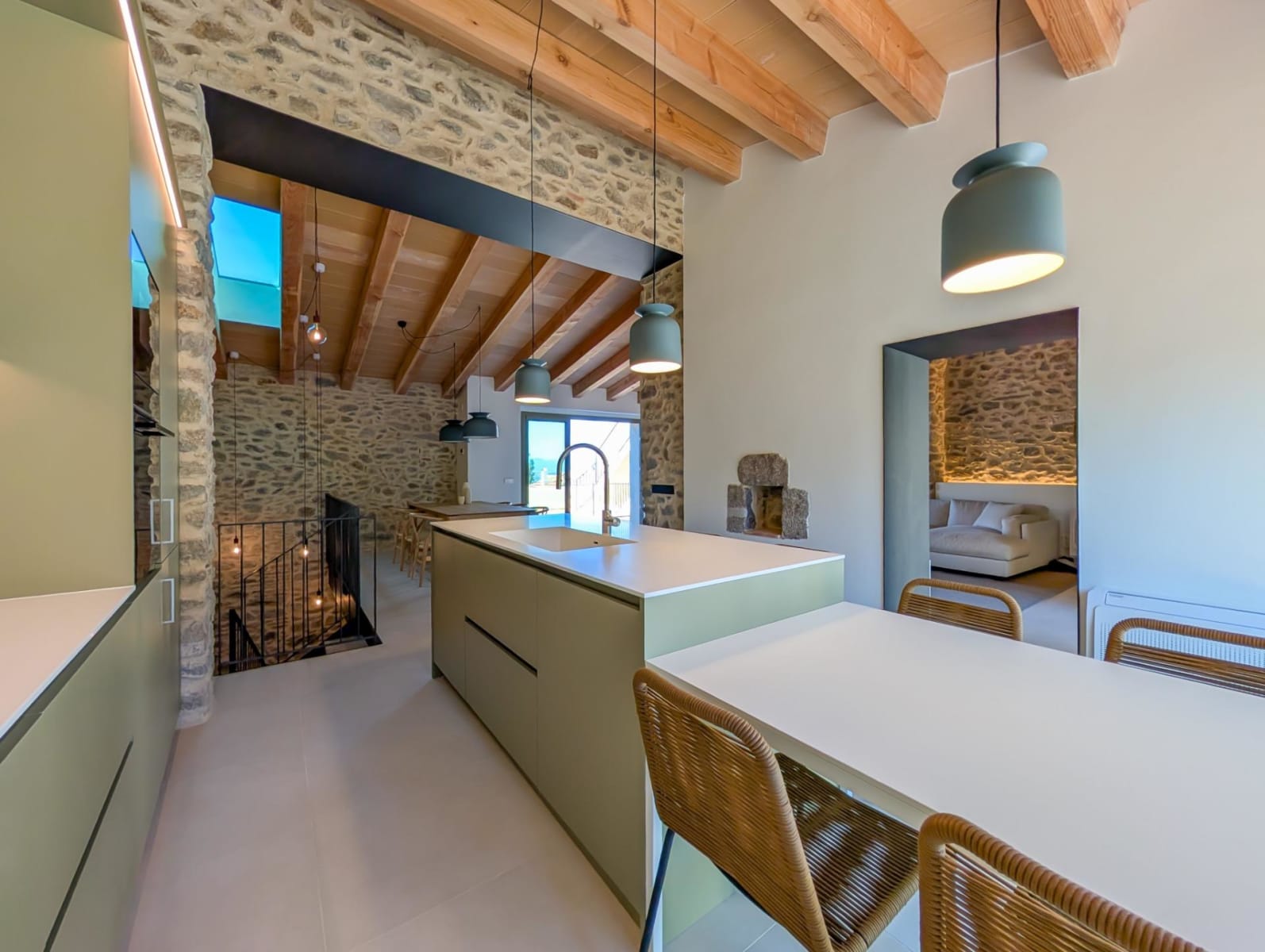 Chalet independiente en venta en Palau Savardera — 16