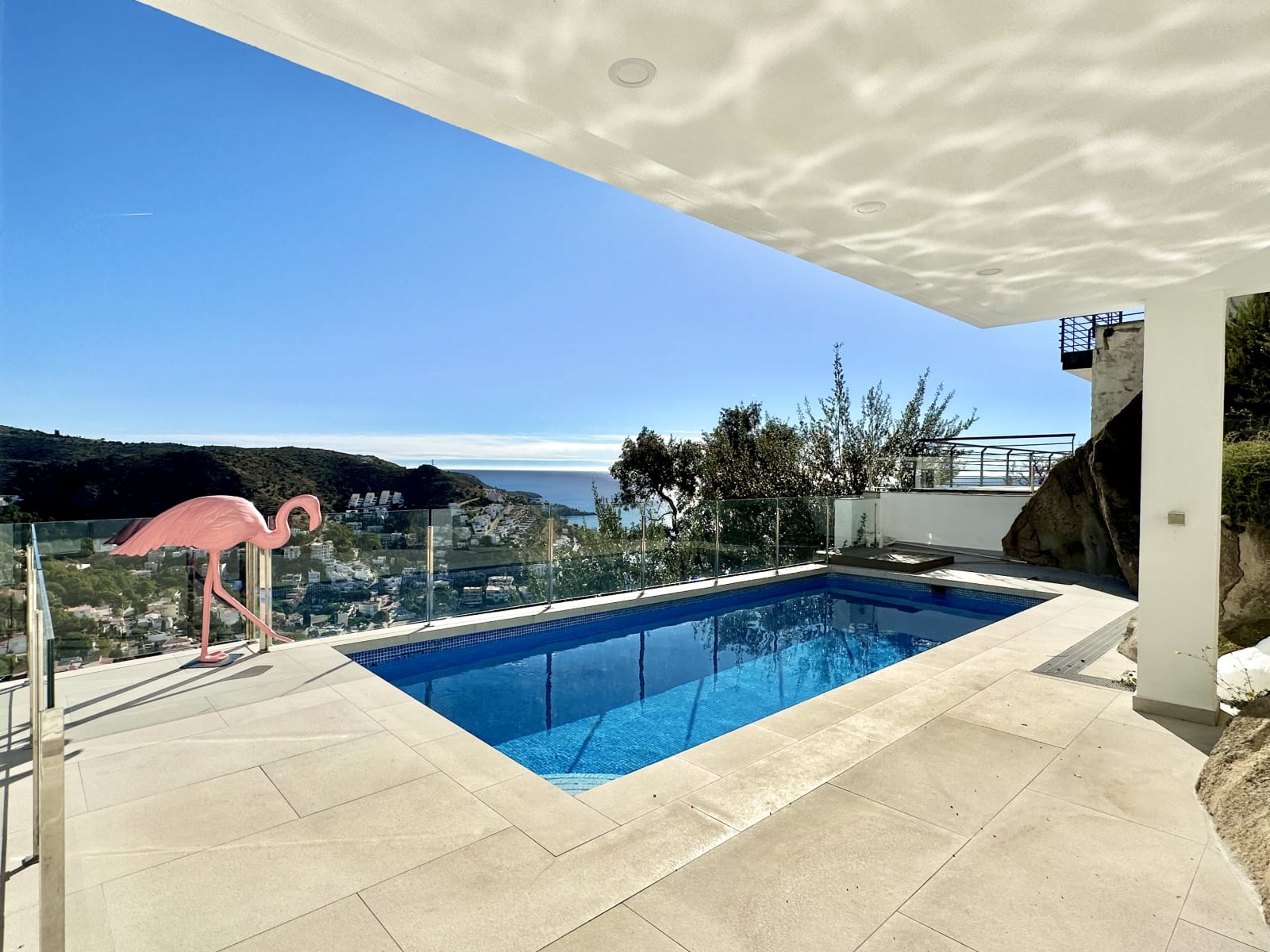 Espectacular villa en Canyelles con vistas al mar — 5