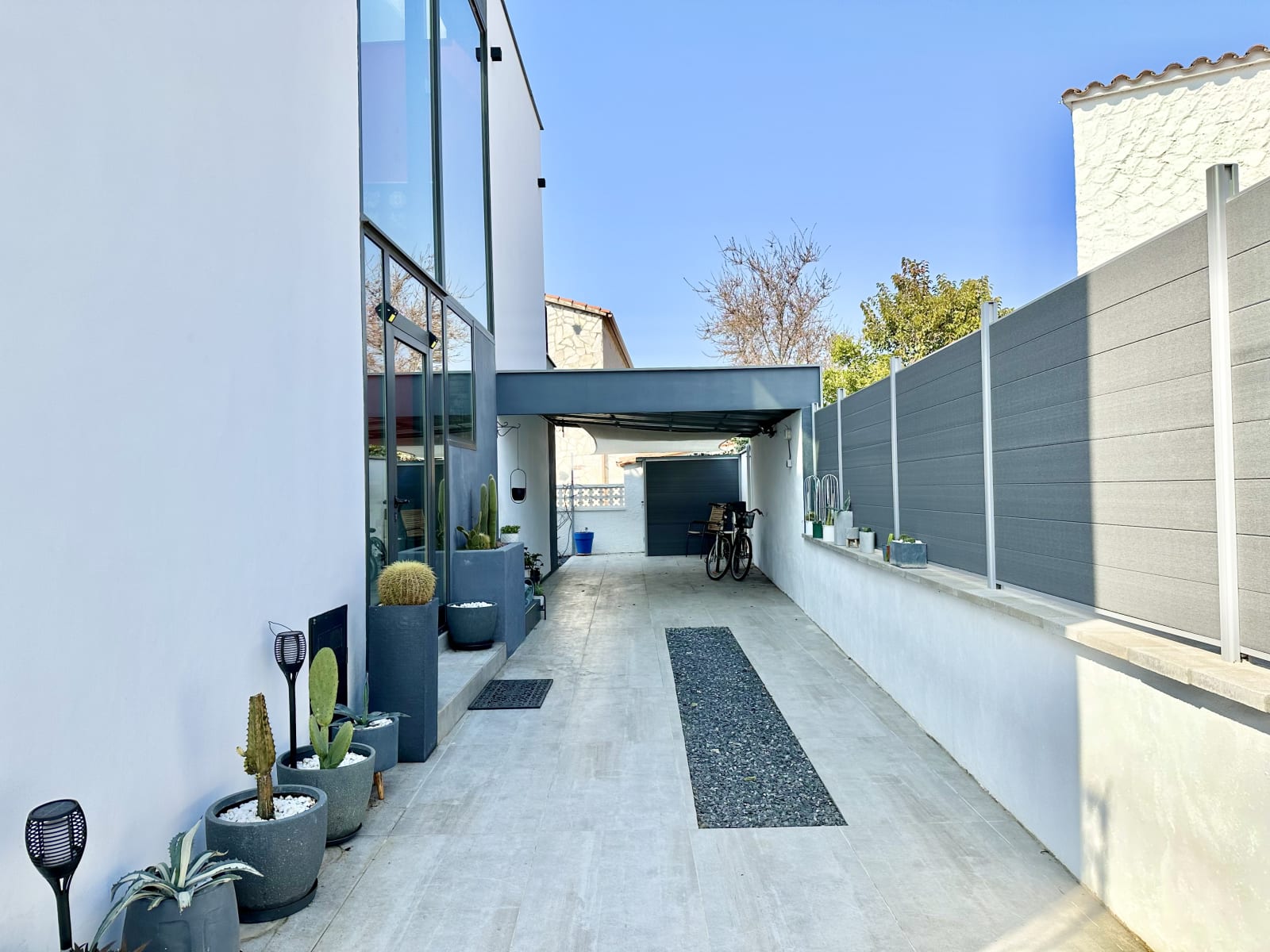 Espectacular casa con piscina en el centro de Empuriabrava — 13