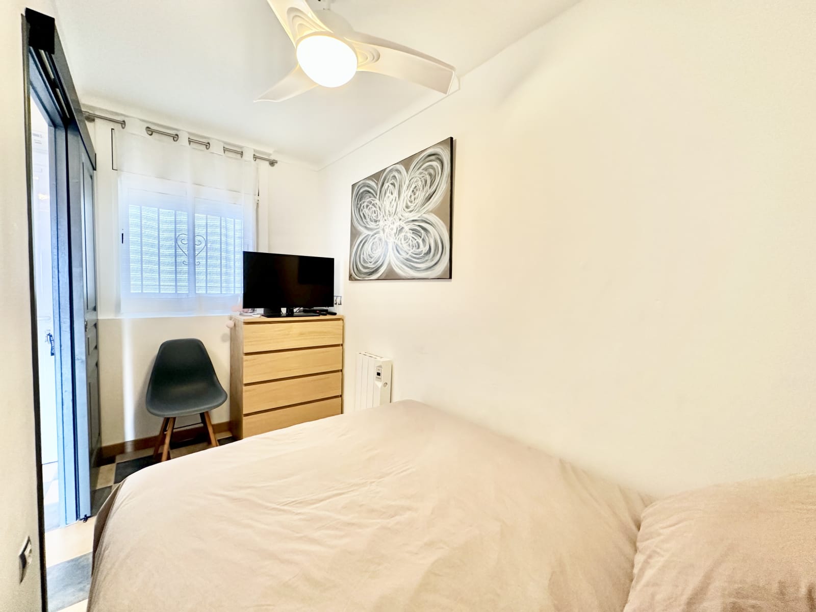 Apartamento a 50 m de la playa con vistas al mar – Canyelles Petites — 17