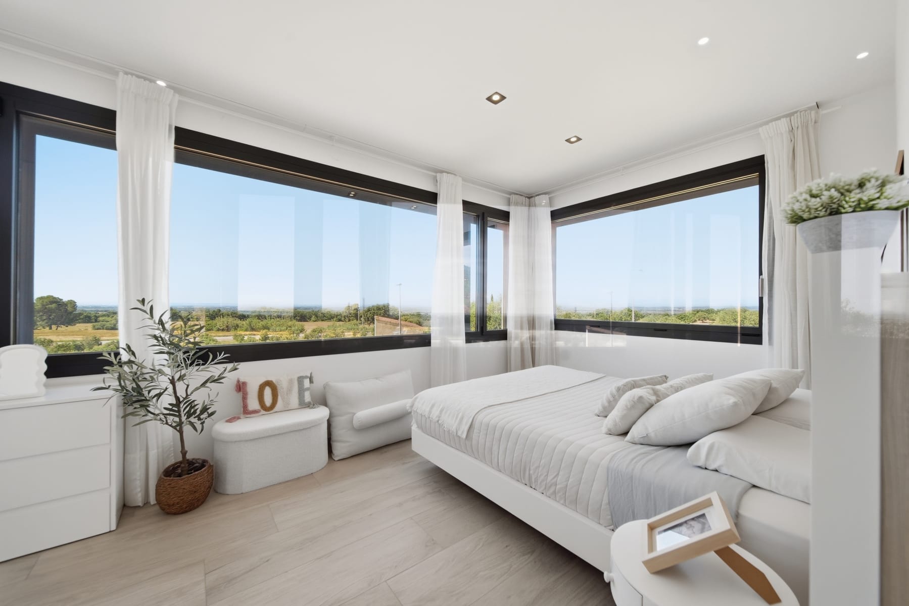 Casa con altas calidades y piscina en Palau  — 29