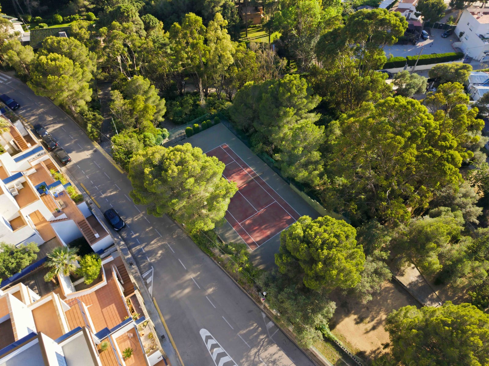 villa única de 1100 m² construidos a primera linea de mar — 51