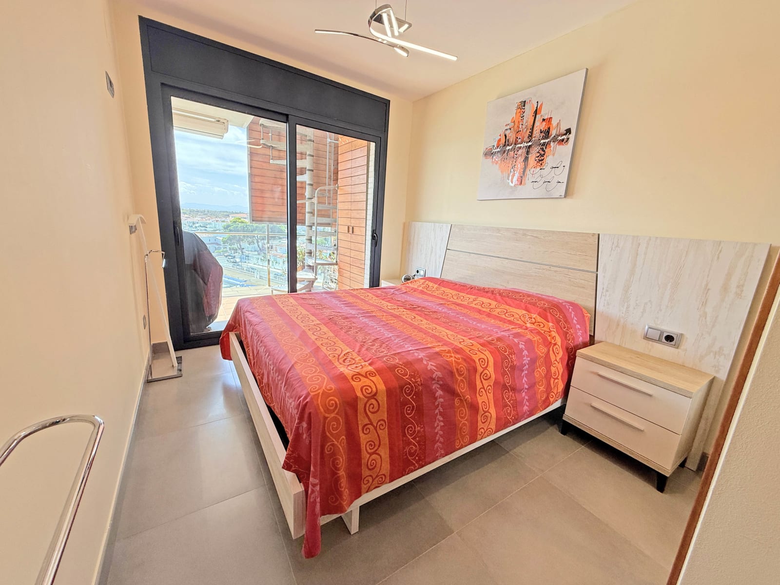 Espectacular apartamento con piscina en Santa Margarita — 60