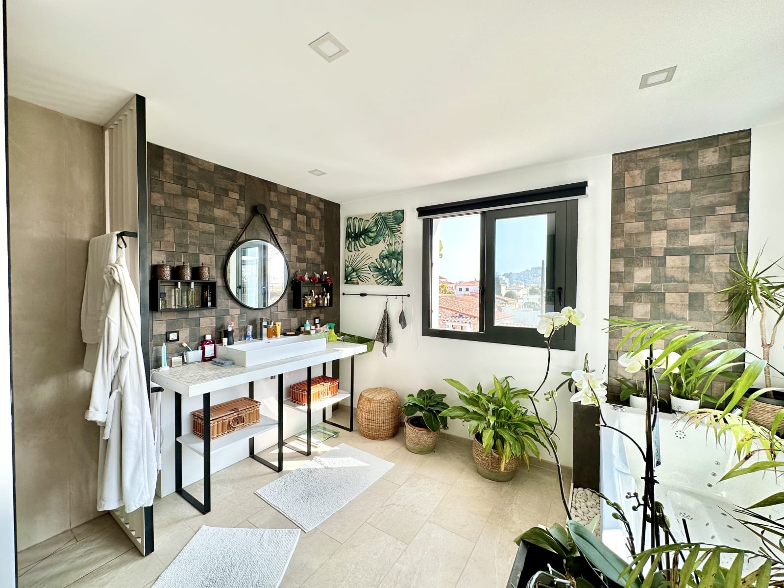 Espectacular casa con piscina en el centro de Empuriabrava — 22