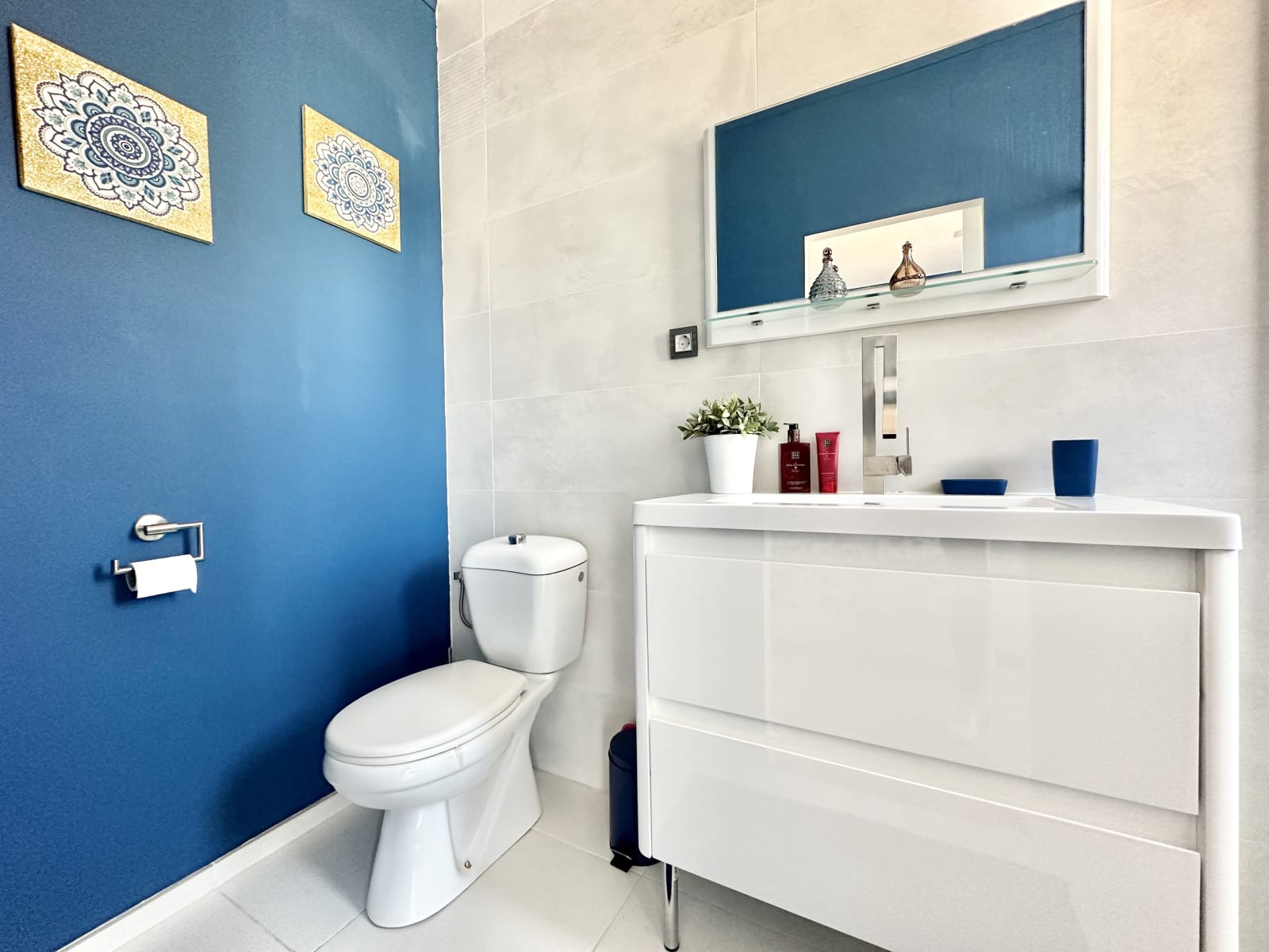 Espectacular casa con piscina en el centro de Empuriabrava — 34