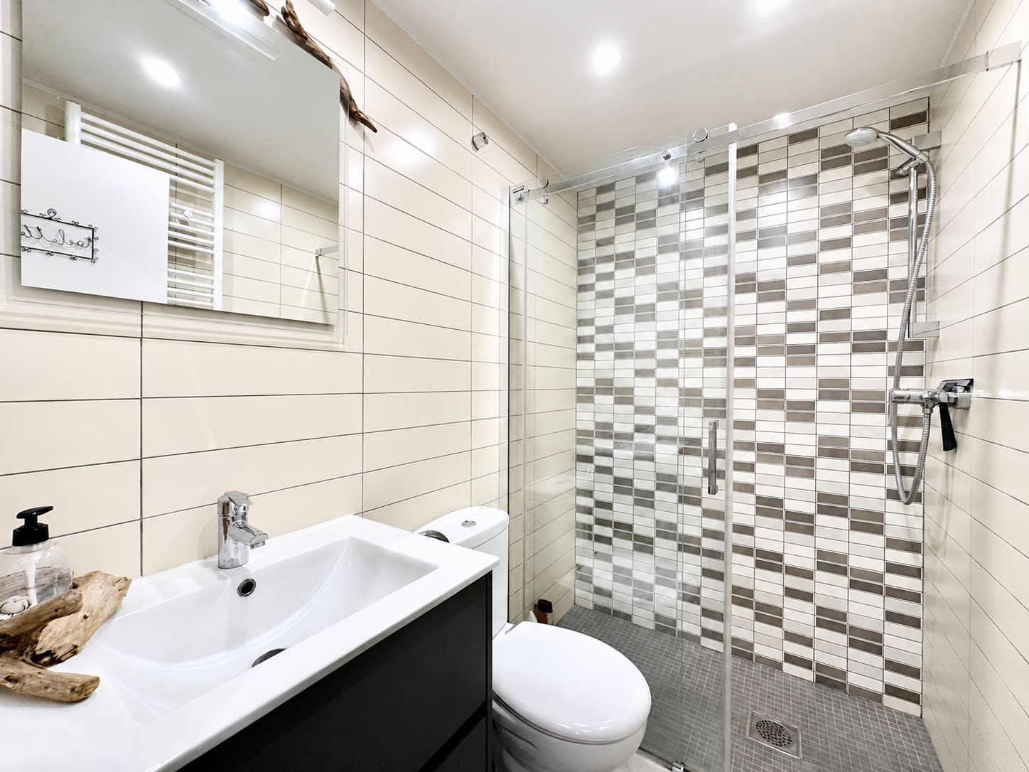 Apartamento con piscina a pocos pasos de la playa en Empuriabrava — 22