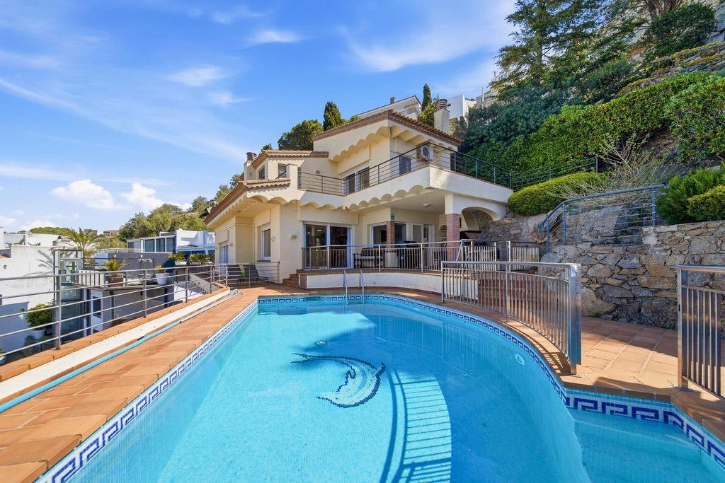 Casa con piscina con vistas panorámicas a la bahía de roses  — 52