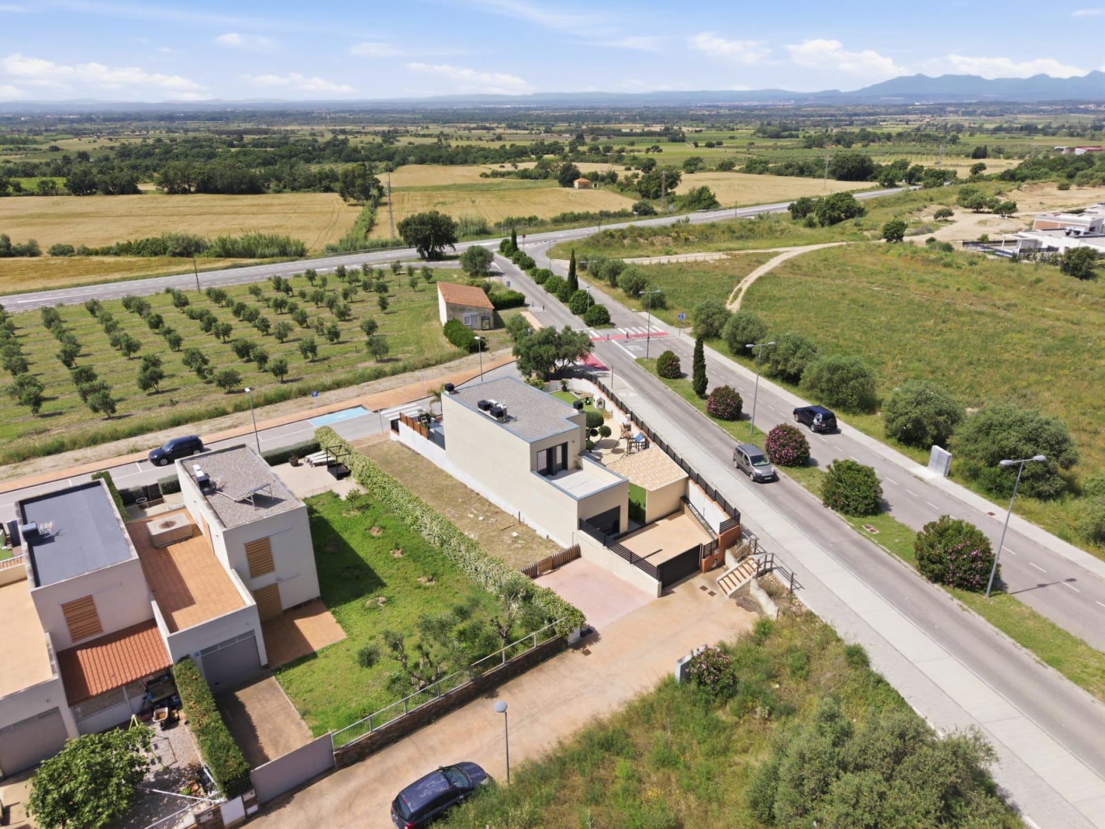 CASA CON PISCINA Y ACABADOS DE ALTA CALIDAD CON VISTAS PANORÁMICAS — 45