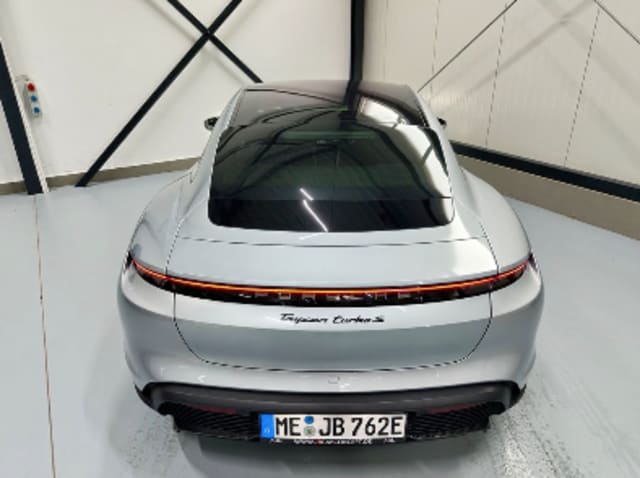 Porsche Taycan Turbo S Burmester - Imagen 13