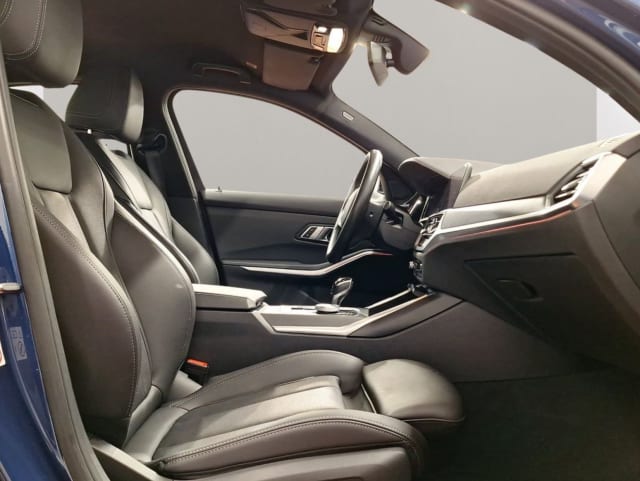 BMW 330i xDrive - Imagen 14