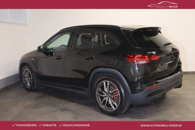 Mercedes-Benz GLA 35 AMG - Imagen 3