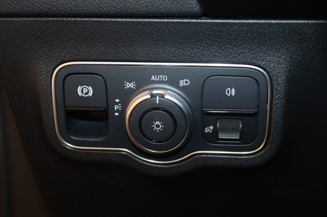 Mercedes-Benz GLA 35 AMG - Imagen 12