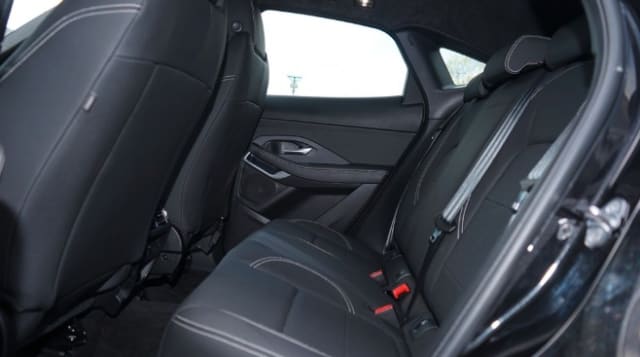 Jaguar E-PACE - Imagen 8