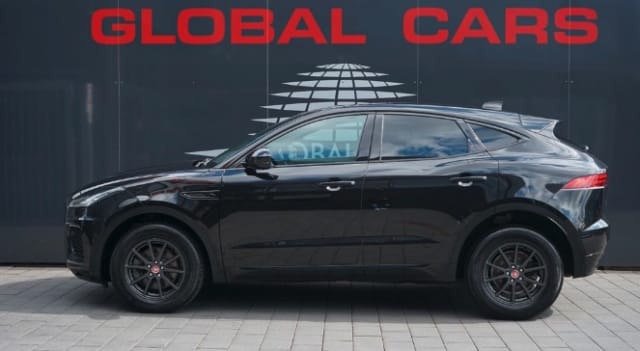 Jaguar E-PACE - Imagen 17