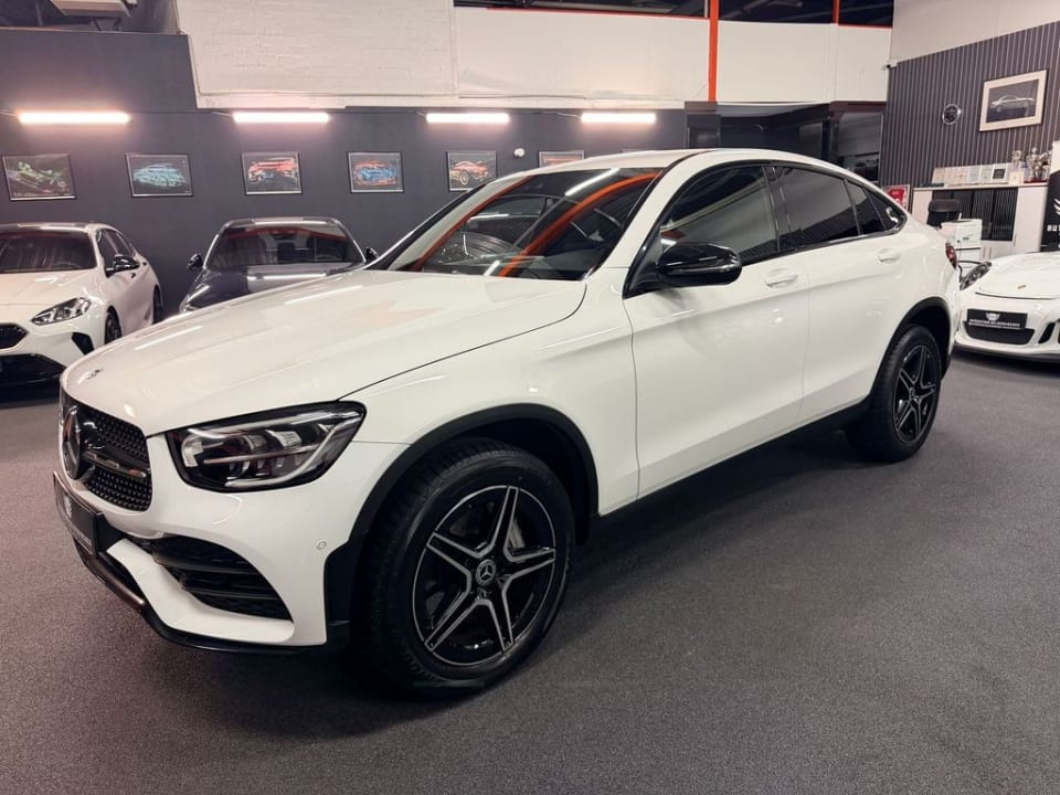 Mercedes-Benz GLC 300 e 4M Coupé AMG